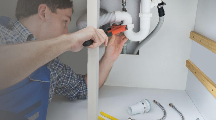 Professional same day plumber in Fowlerville, MI